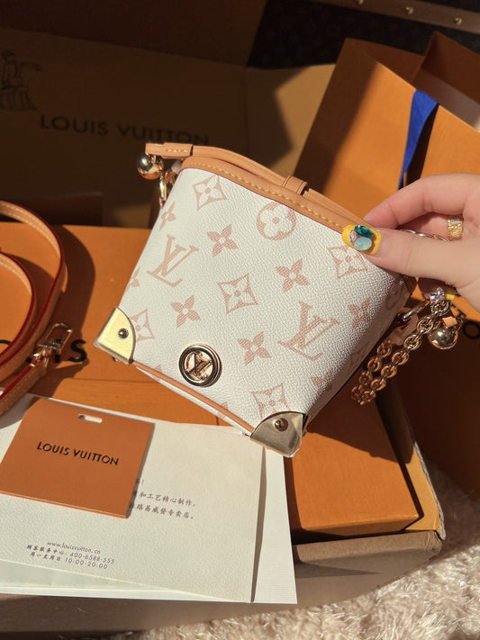 AAOO 181911 Luxustaschen(11.5*12*11.5)cm
