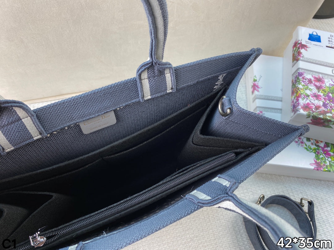 AAOO 181935 Luxury Bags 36*28cm