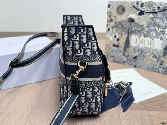 AAOO 181939 Luxury Bags 29*22cm