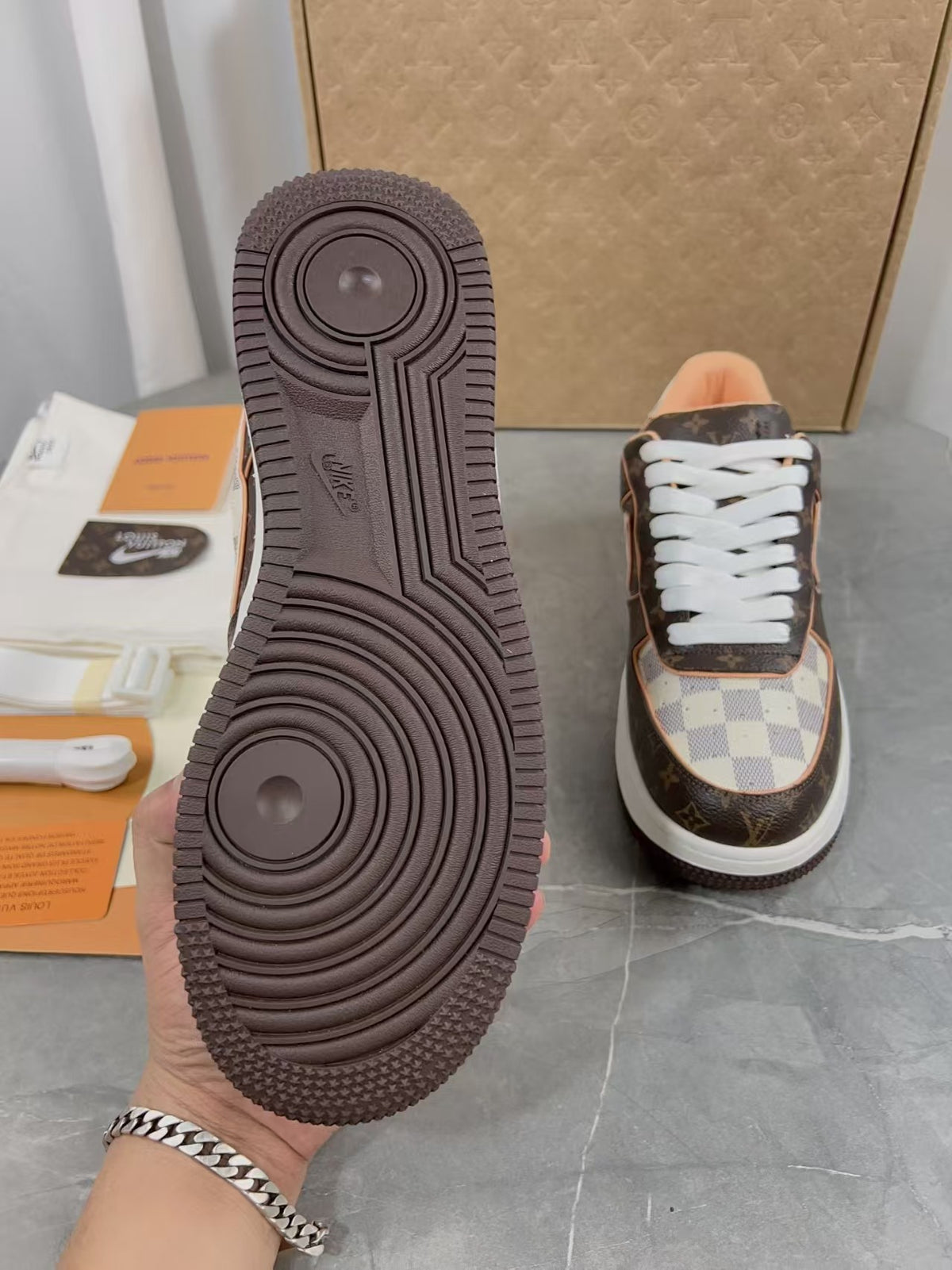 AAOO AF1 x OFF Monogram Plaid Herren-Sneaker