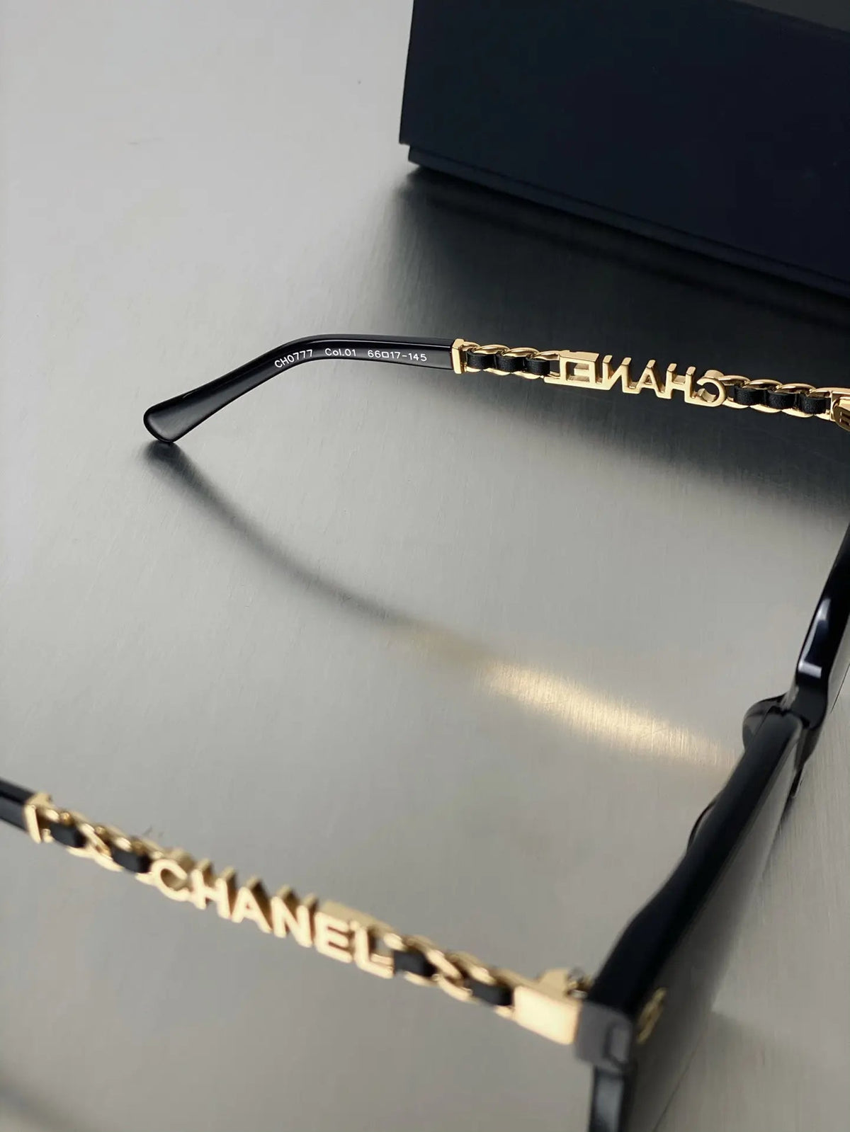 AAOO High-End Fashion Sunglasses