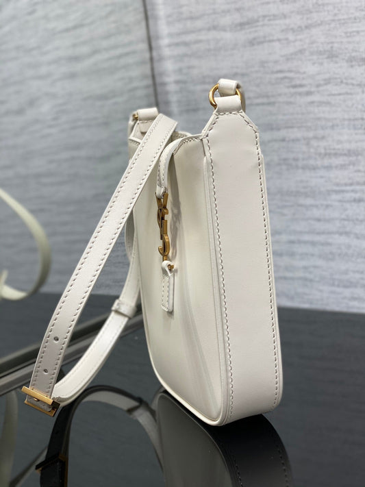 AAOO 100211 Luxustasche Mini White Bag 13x20x4cm