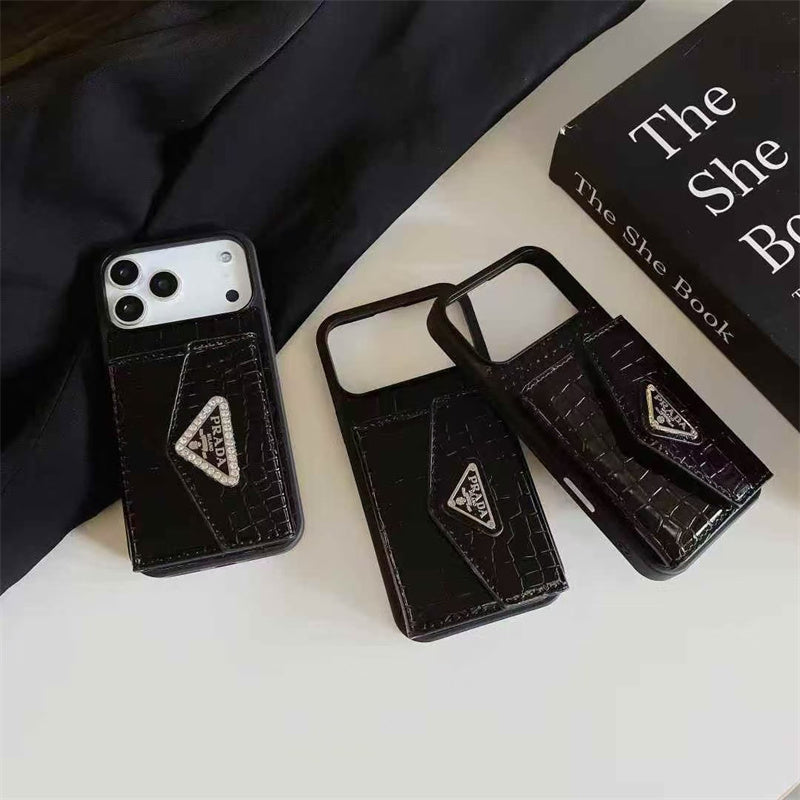 AAOO Elegante Apple Handyhülle mit Kartenhalter für iPhone 12-17
