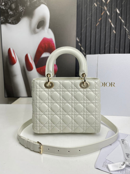 AAOO 100114 Luxury Bag 24cm