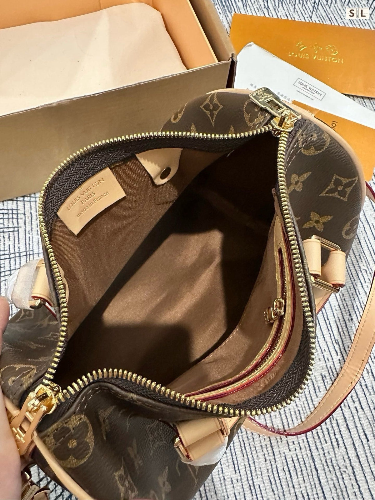 AAOO 2001137 Luxury Bag 25cm