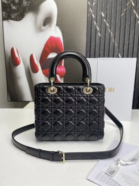 AAOO 100115 Luxury Bag 24cm