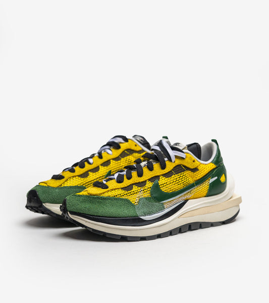 AAOO Vaporwaffle Tour Yellow Stadium Green