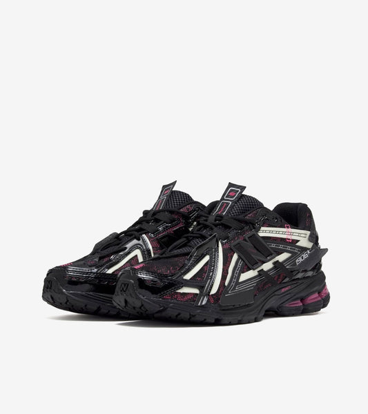 AAOO 1906A Black Pink