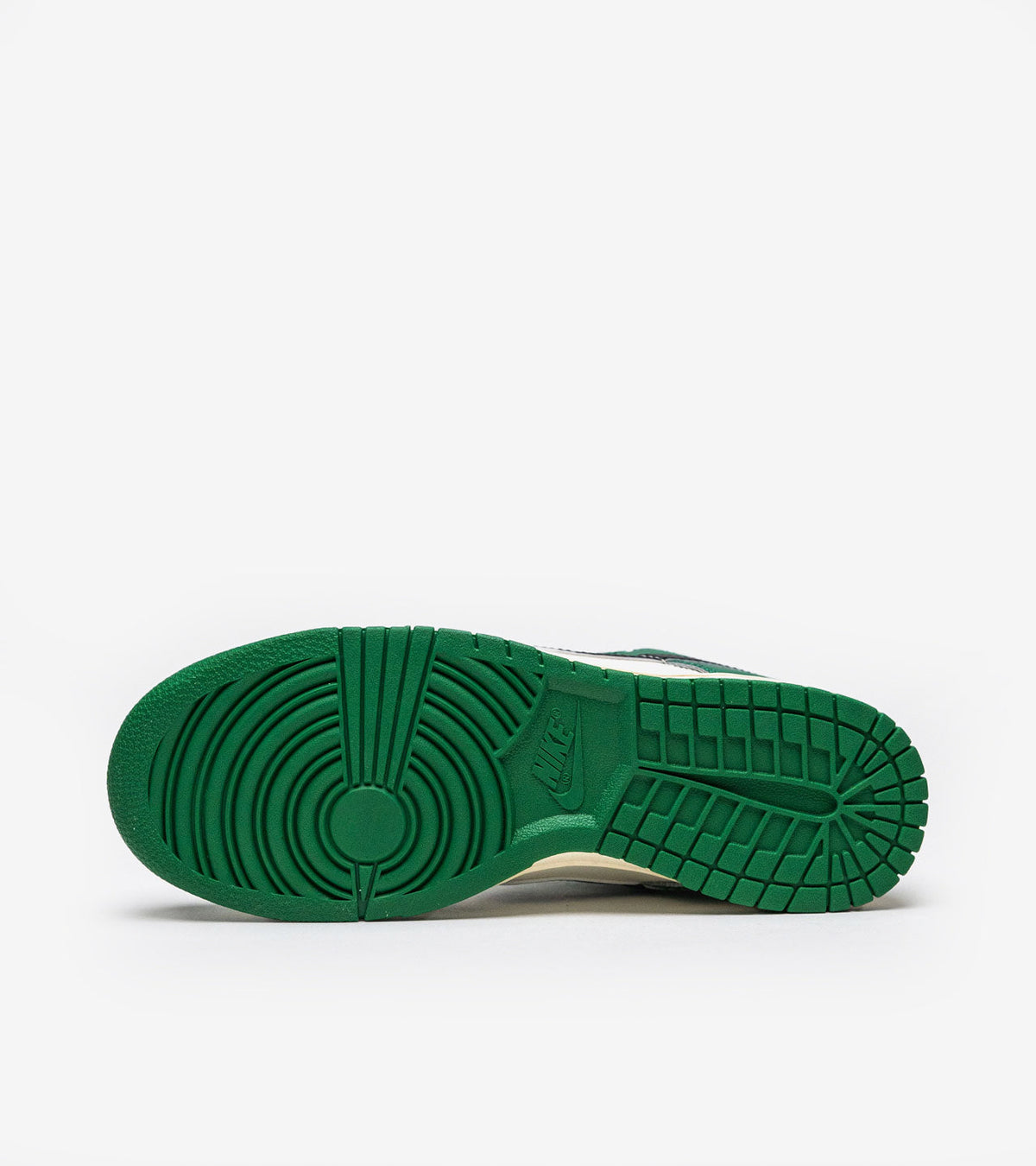 AAOO Dunk Low SE Malachite Green