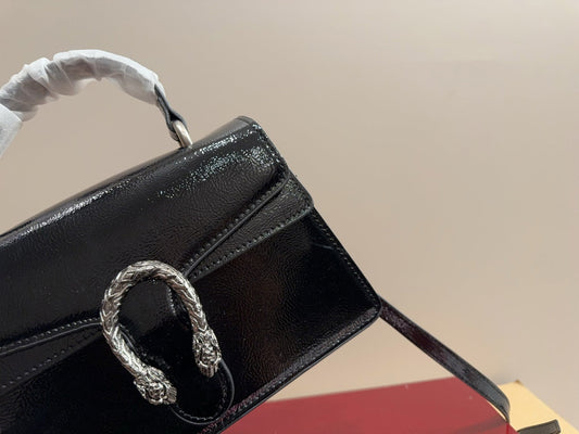AAOO 100040 Crossbody Bag 24x17cm