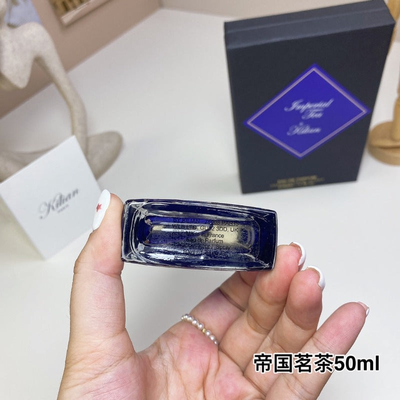 AAOO P057 Eau de Parfum