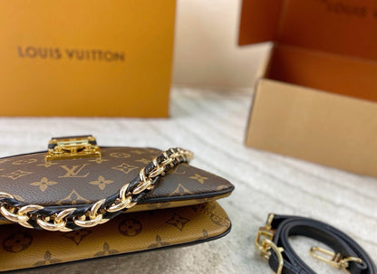 AAOO 100096 Luxury Bag 29 x 19 x 9 cm