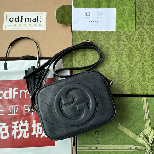 AAOO 100029 Shoulder Bag 21x15.5x5cm