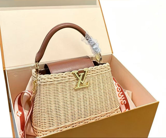 AAOO 100049 Luxury Bag 27*18cm