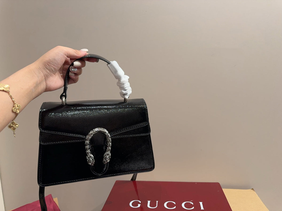AAOO 100040 Crossbody Bag 24x17cm