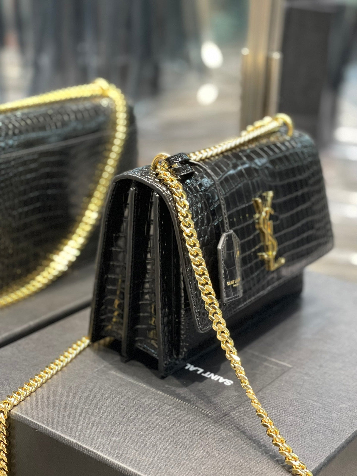 AAOO 100194 Luxury Bag