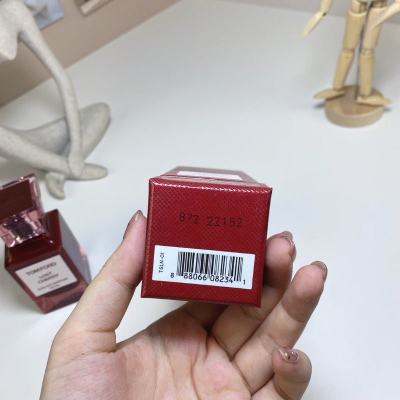 AAOO P018 Eau de Parfum