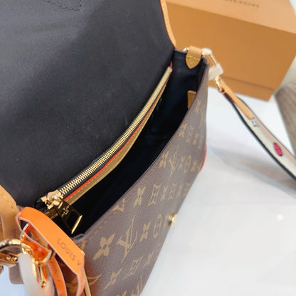 AAOO 181901 Luxury Bags(23*10*15)cm