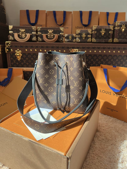 AAOO 181905 Luxustaschen 26cm