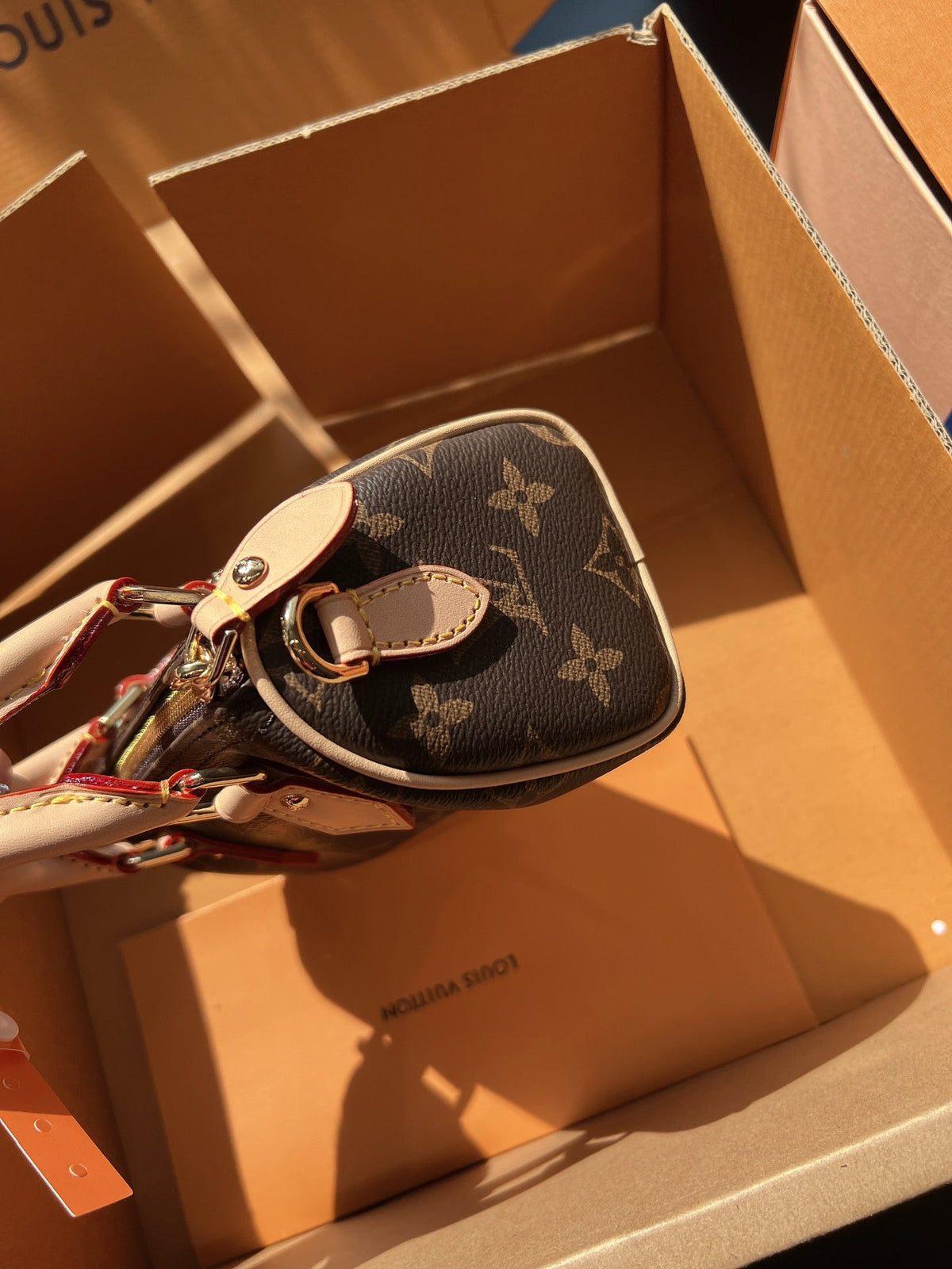 AAOO 181909 Luxury Bags 16cm