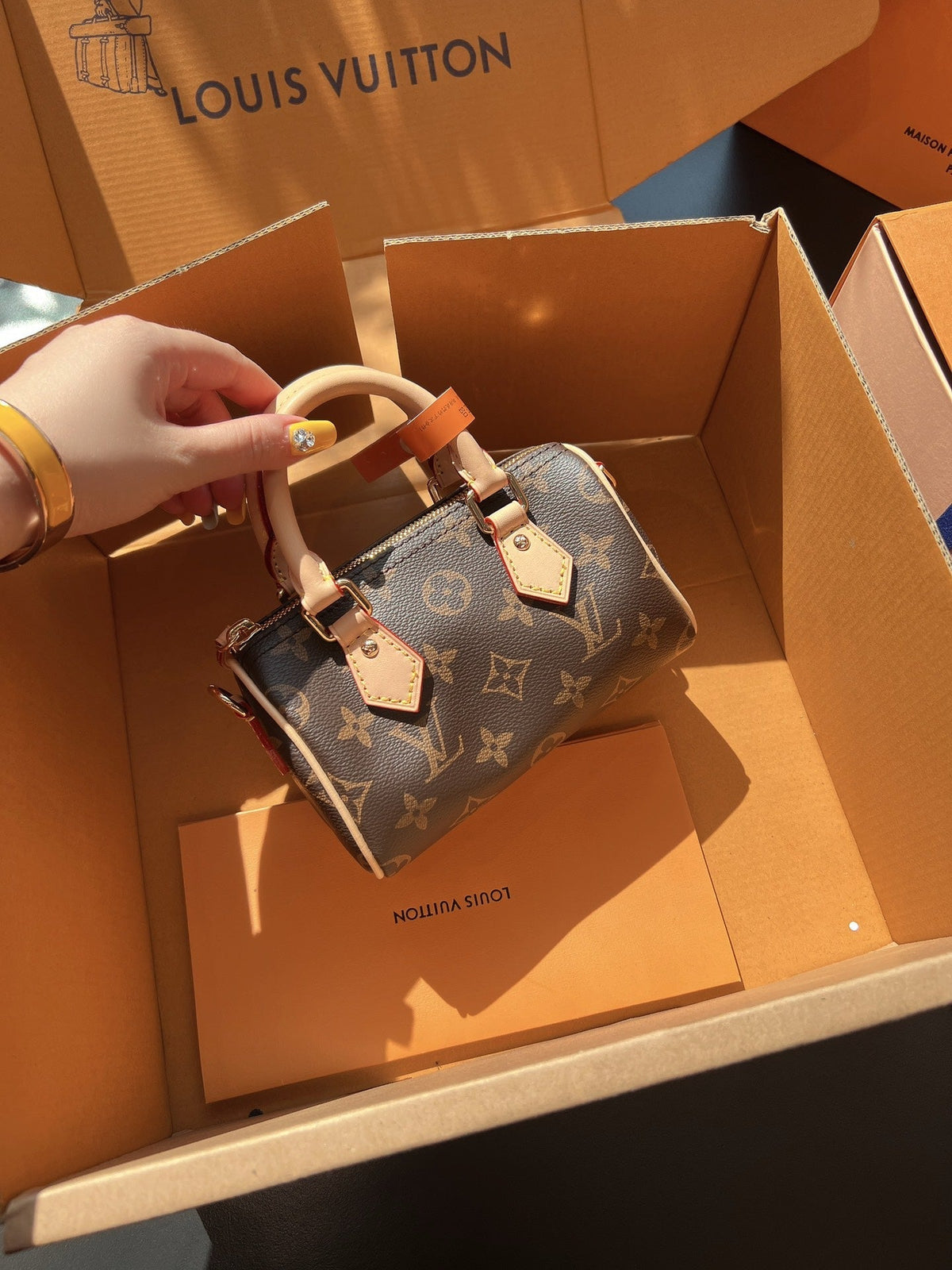 AAOO 181909 Luxury Bags 16cm