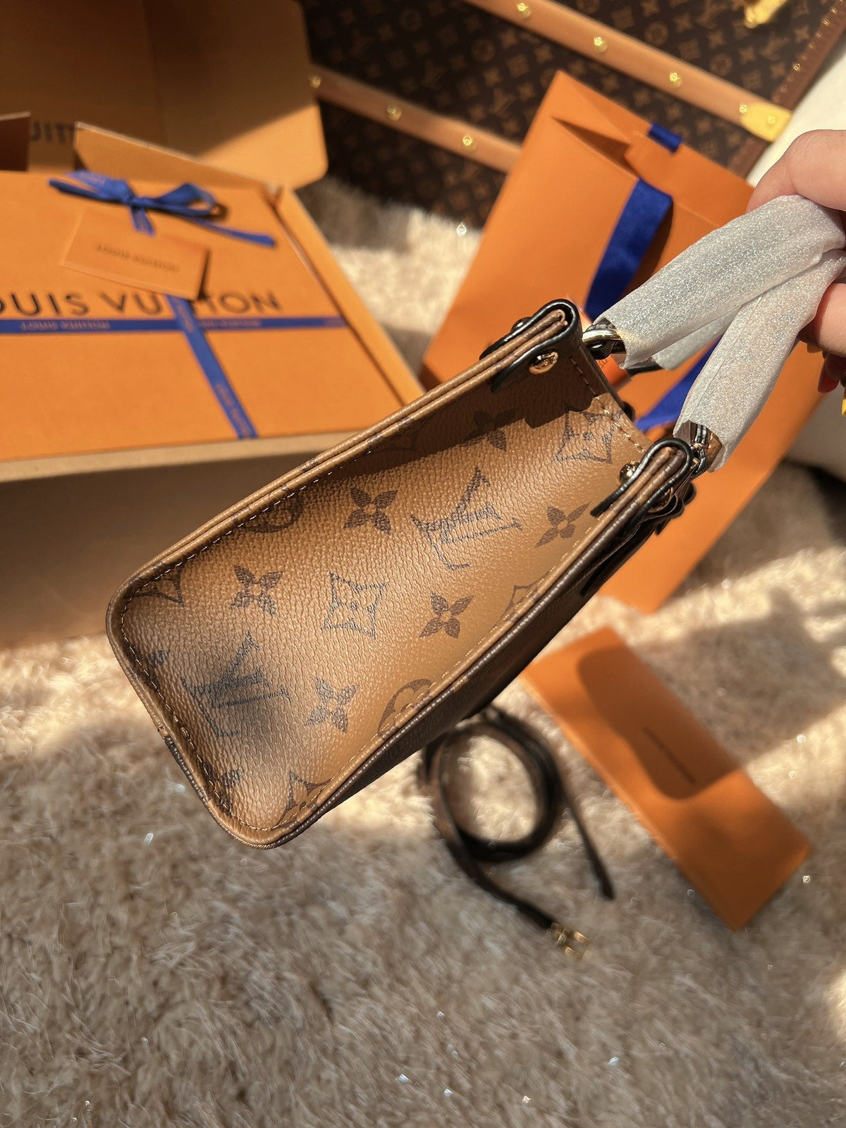 AAOO 181913 Luxury Bags(18*15*8.5)cm