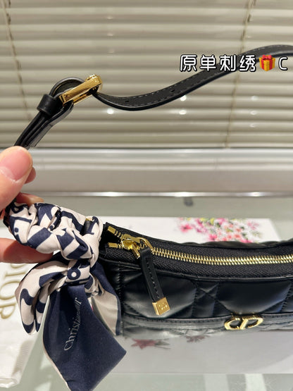 AAOO 181944 Luxury Bags 24*6.5*14cm