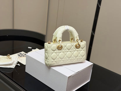 AAOO 181942 Luxury Bags 22cm