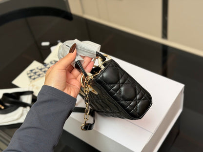 AAOO 181943 Luxury Bags 22cm