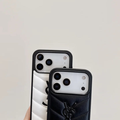AAOO Luxuriöse Leder Handyhülle iPhone 17-12