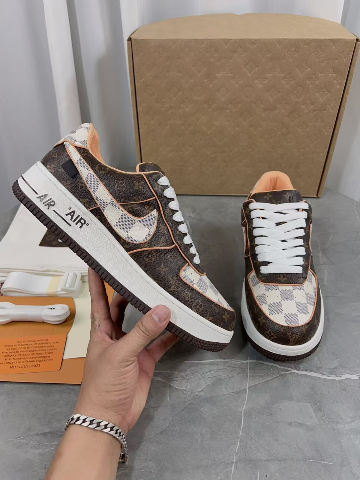 AAOO AF1 x OFF Monogram Plaid Herren-Sneaker