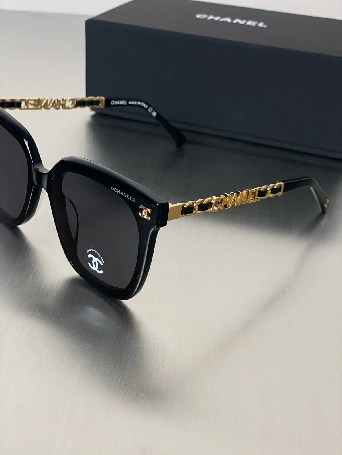 AAOO High-End Fashion Sunglasses