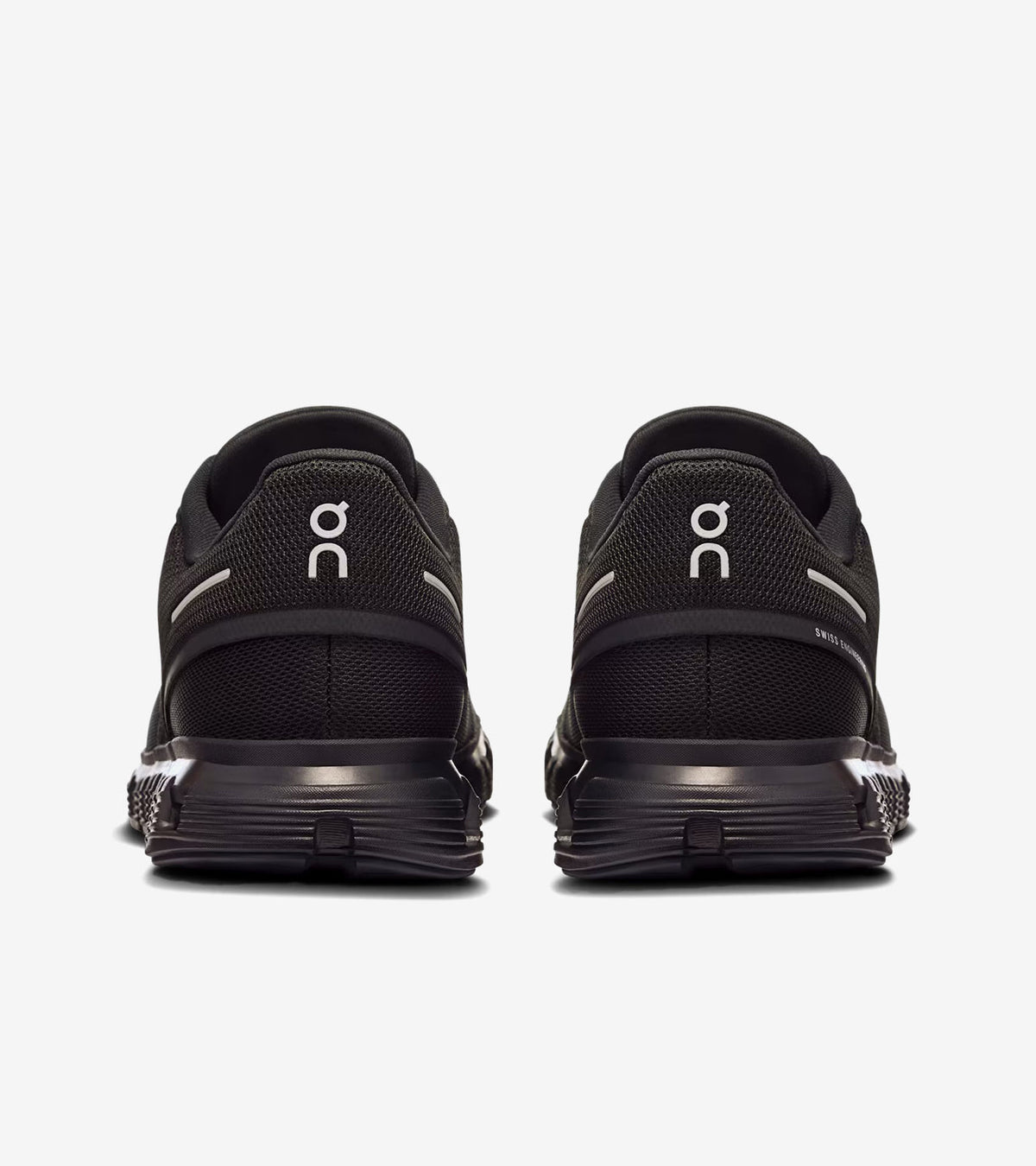 AAOO Cloud 6 All Black