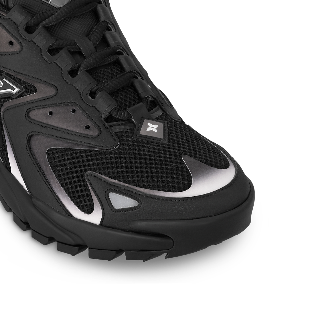 AAOO Runner Tatic