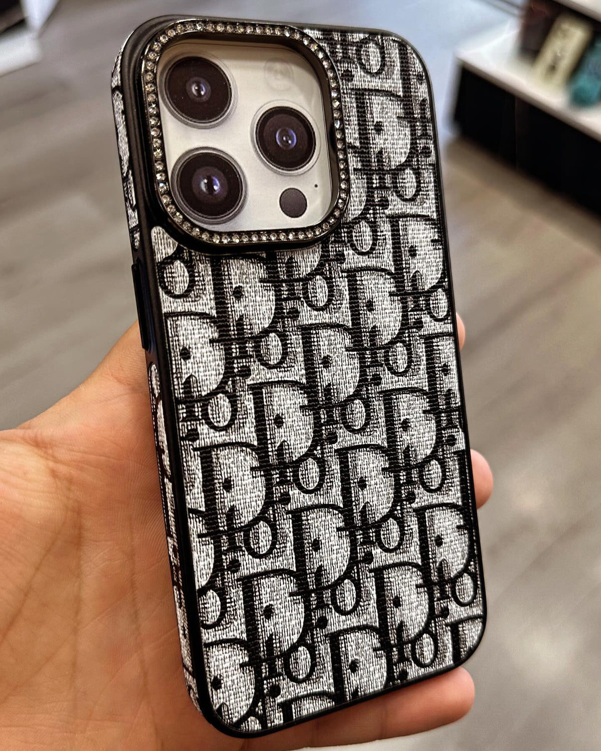 AAOO Luxuriöse vertikale, genähte Gürtel-Handyhülle für iPhone