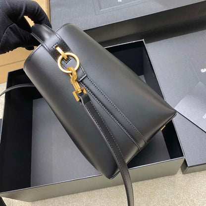 AAOO 100066 Luxury Bag