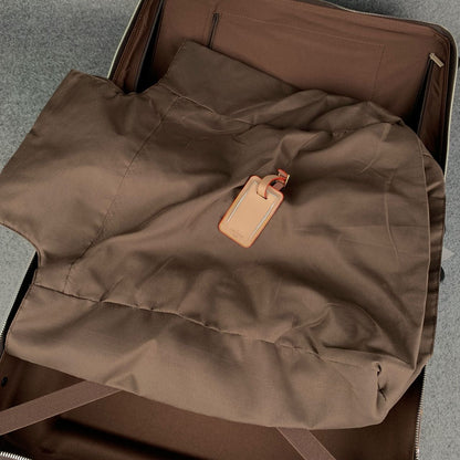 AAOO S002 Horizon 55 Suitcase