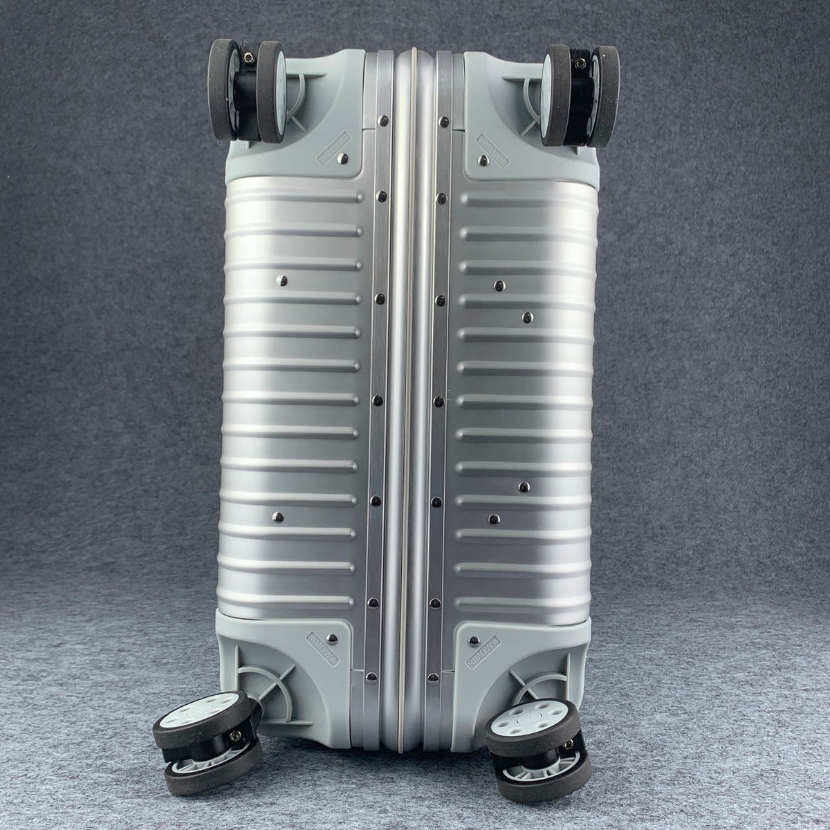 AAOO S001 Check-In Suitcase