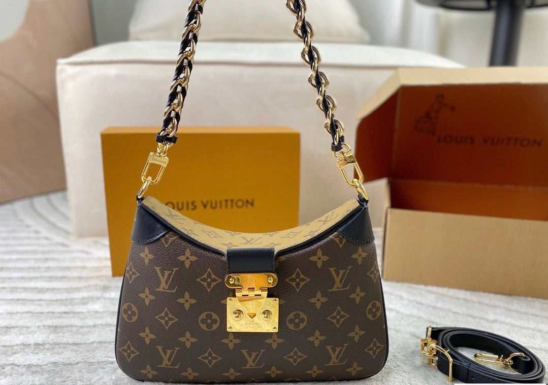 AAOO 100096 Luxury Bag 29 x 19 x 9 cm