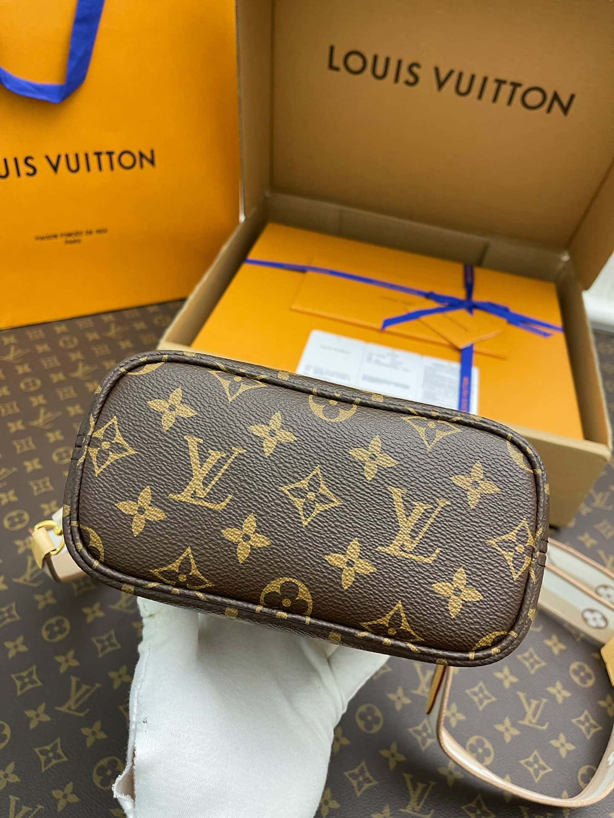 AAOO 100070 Luxury Bag