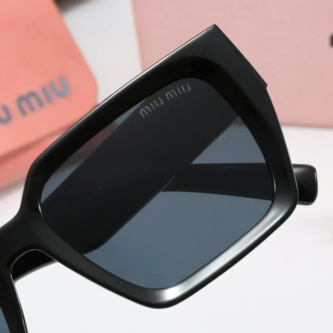 AAOO Luxury square frame universal sunglasses 4018