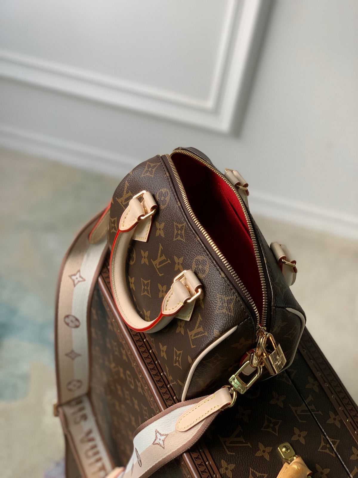 AAOO 100060 Luxury Bag 20.5 x 13.5 x 12.0 cm