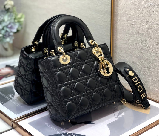AAOO 100121 Luxury Bag