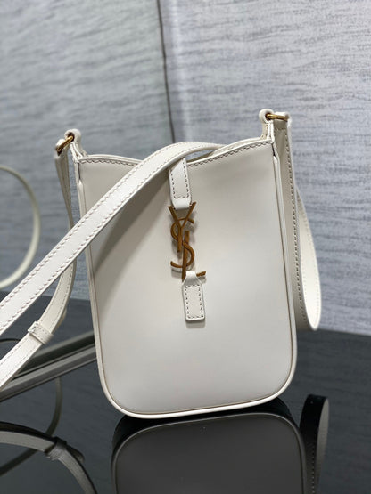 AAOO 100211 Luxury Bag Mini White Bag 13x20x4cm