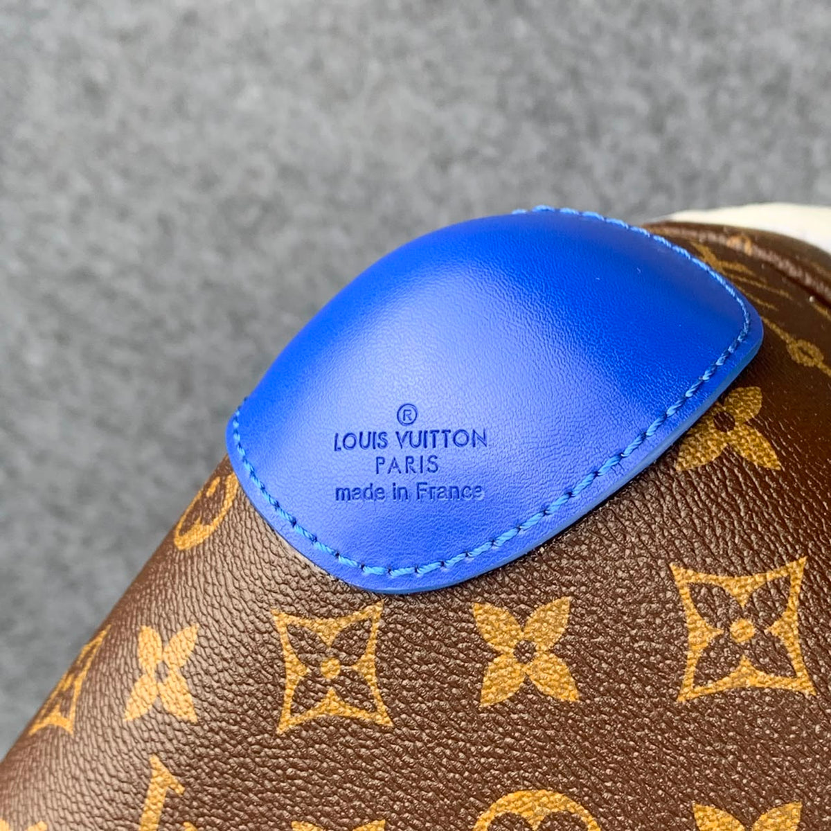 AAOO S003 Horizon 55 Suitcase