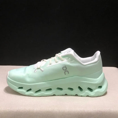 AAOO Cloudtilt White Mint