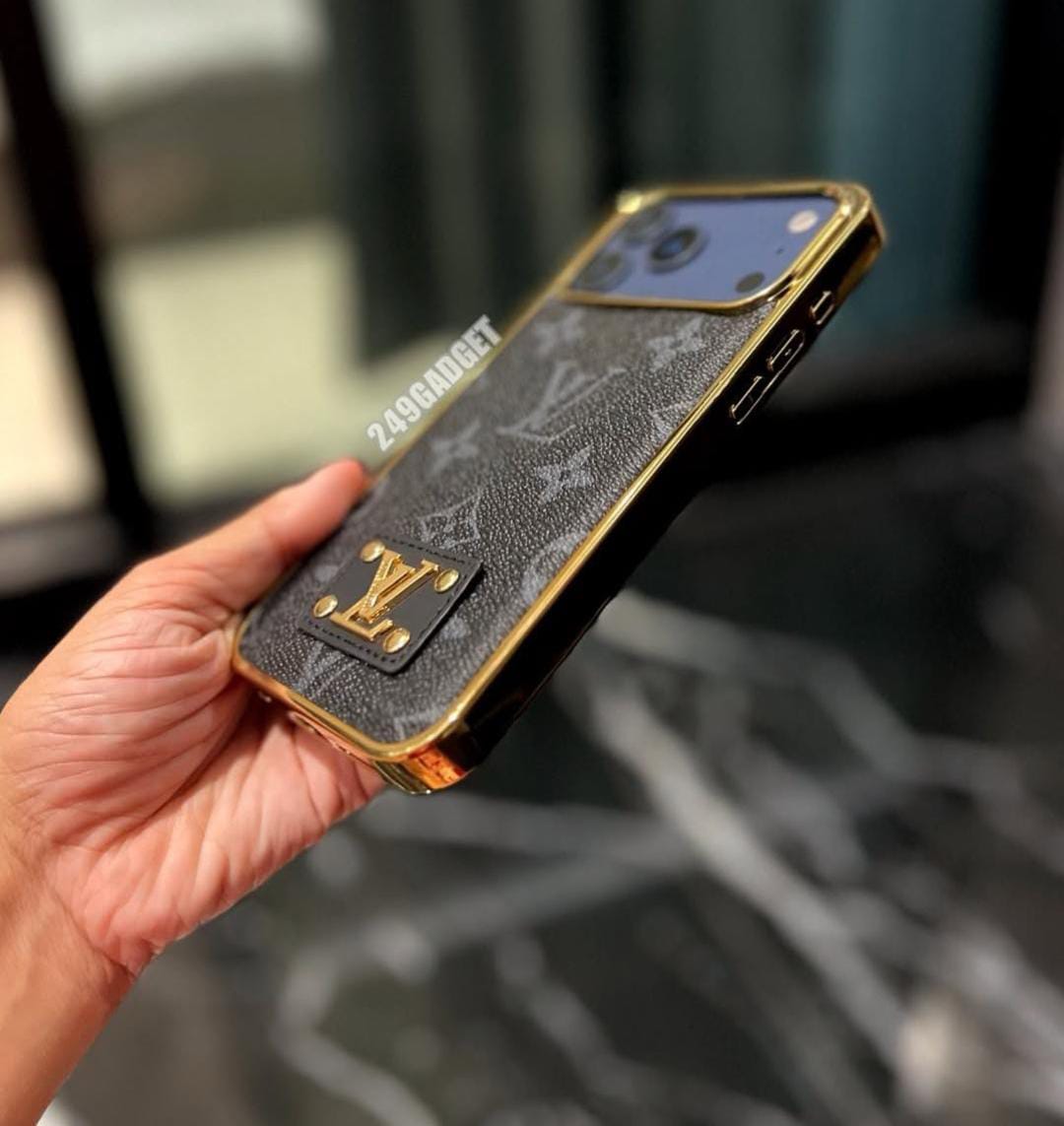 AAOO Luxuriöse Handyhülle für iPhone 12-17 Serien