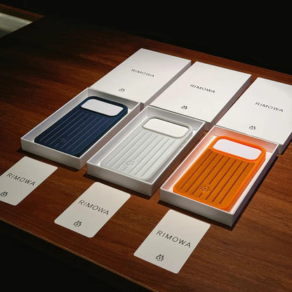 AAOO Inspirierte Gepäck-Handyhülle für iPhone 13-17 Serie