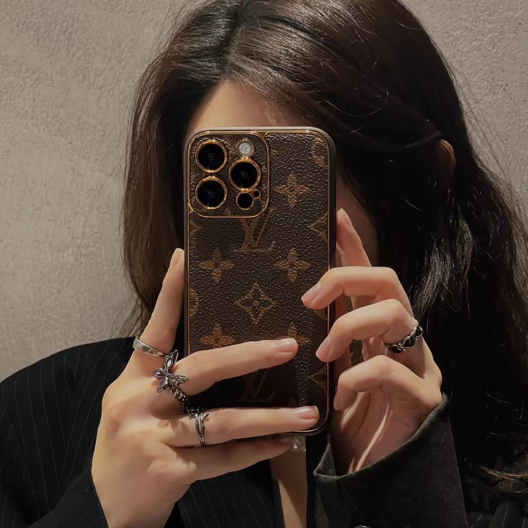 AAOO BROWN COLOR PHONE CASE FOR IPHONE