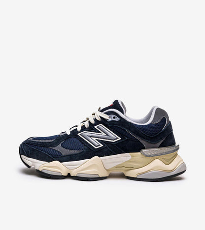 AAOO 9060 Navy White